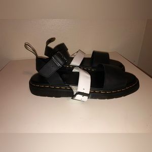 Unisex Sandals Dr. Martens Gryphon Size 14